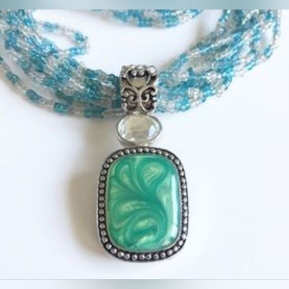 Lia Sophia Blue Coast Blue & Gray beaded necklace with Pendant - Picture 1 of 3
